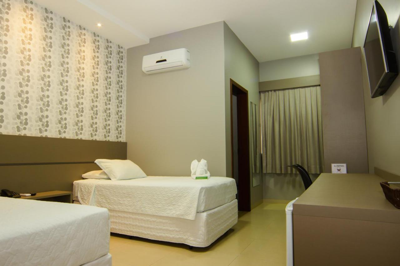 Mandino Hotel
