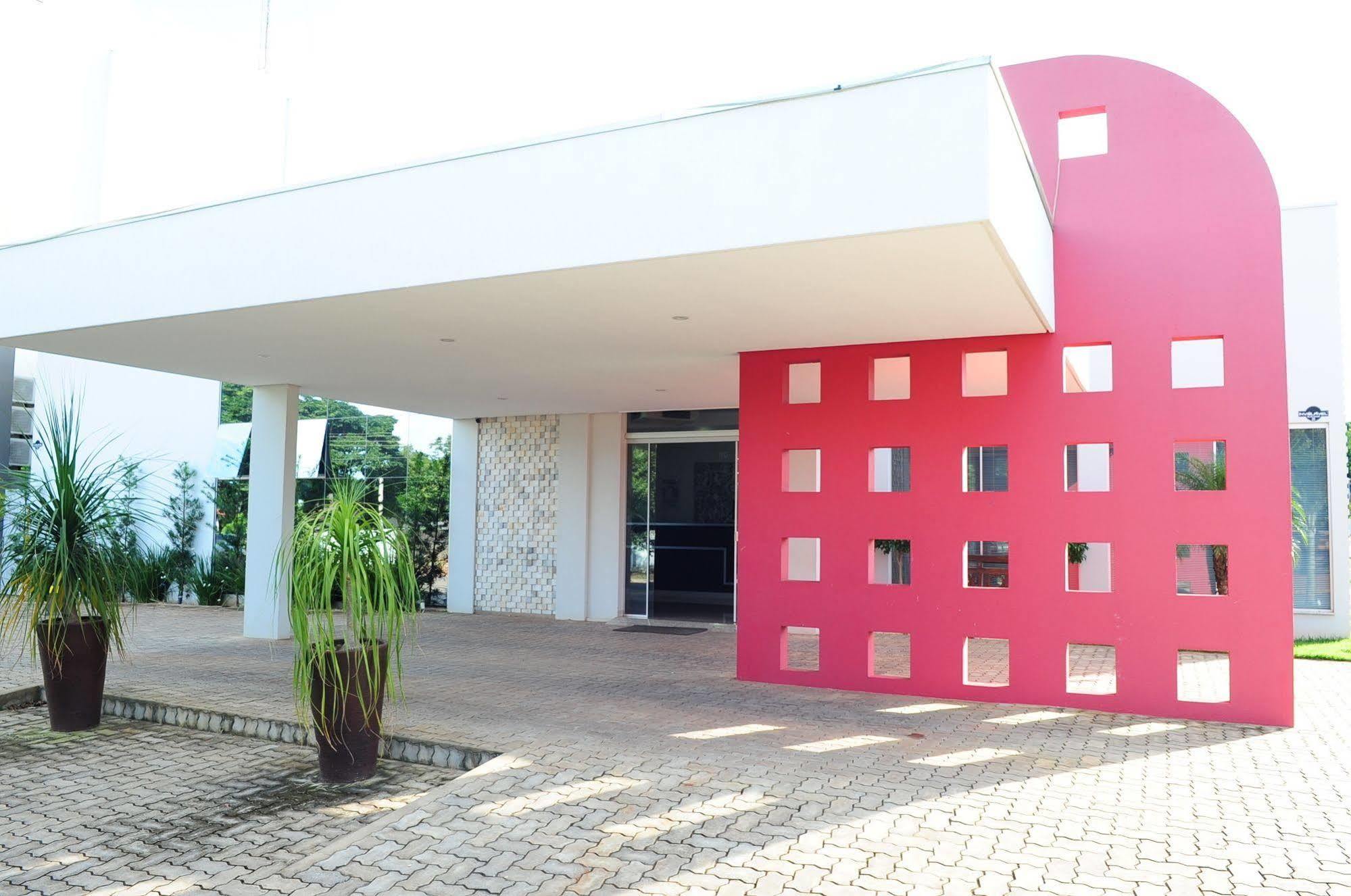 Mandino Hotel 4*